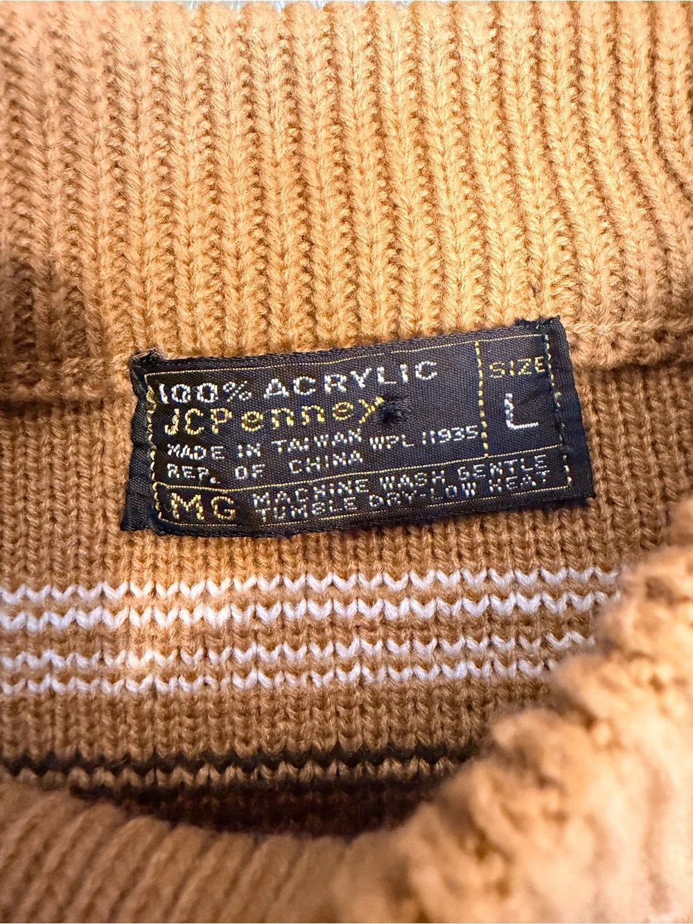 Vintage JCPenny Mens Grandpa Cable-knit Brown Acrylic Sweater Size Large Pullove